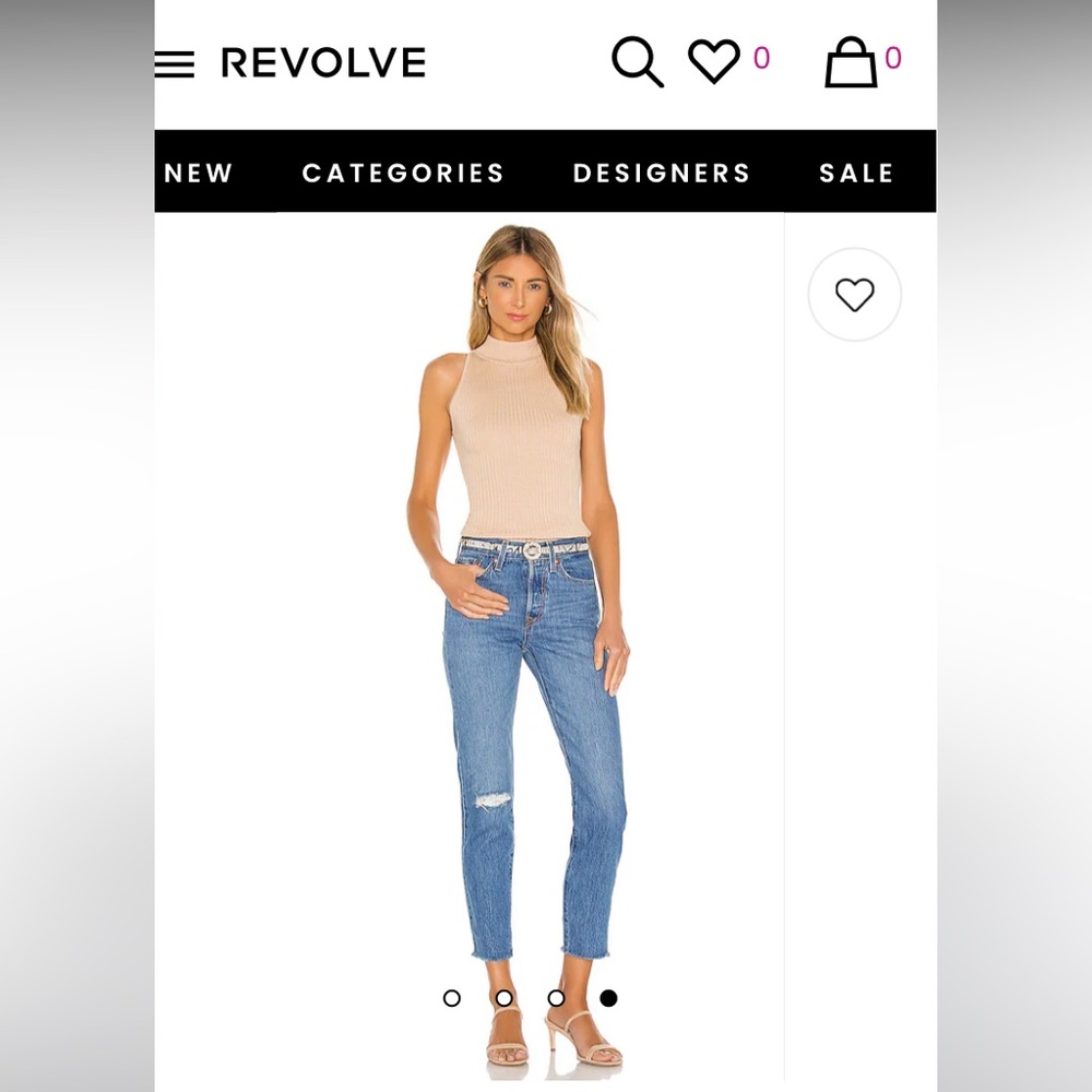 Levi’s Wedgie size 29 NWOT… never worn purchased from revolve